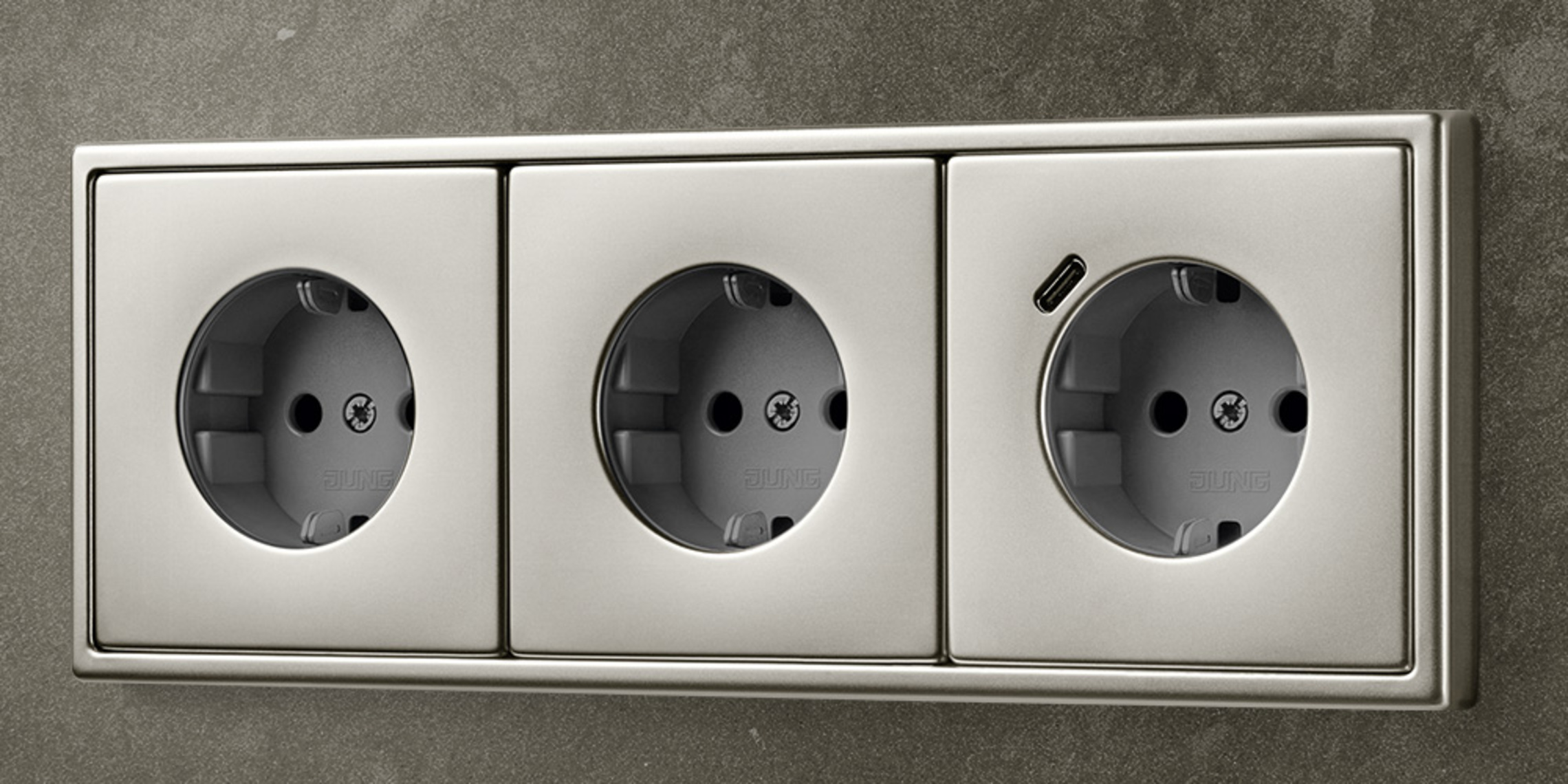 SCHUKO® Steckdosen mit USB bei Tauscher Elektrotechnik GmbH in Fritzlar