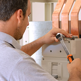 Nieder­spannungs­anlagen bei Tauscher Elektrotechnik GmbH in Fritzlar